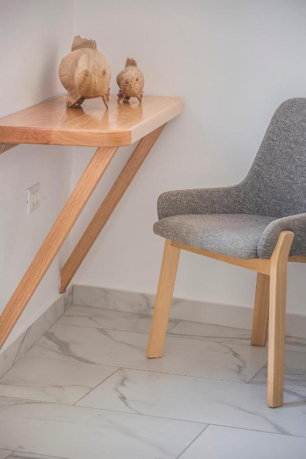 Kostantis Town Suites Mykonos Town ภายนอก รูปภาพ